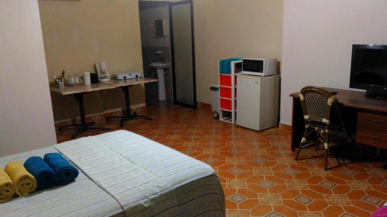 Apartments In Samara Ac Hw 200Mts To The Beach Buitenkant foto